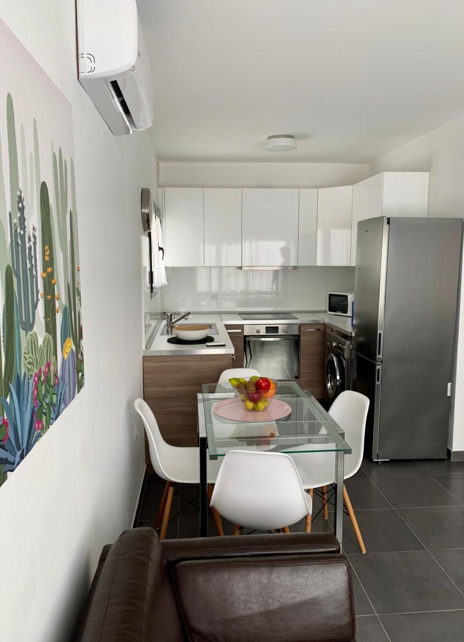 Apartamentos Zalabar Тіас Екстер'єр фото