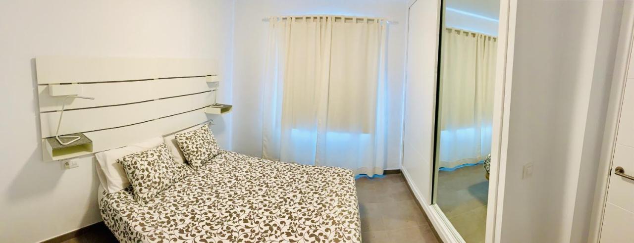 Apartamentos Zalabar Тіас Екстер'єр фото