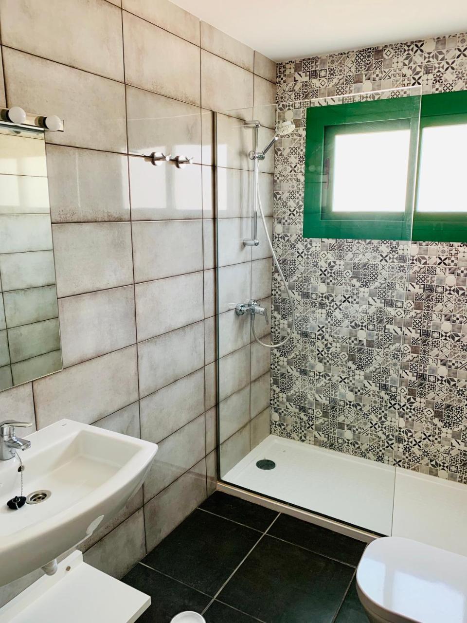 Apartamentos Zalabar Тіас Екстер'єр фото